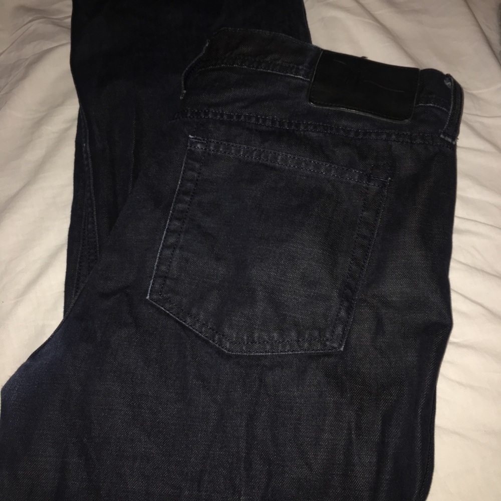 5 pocket Marc Anthony jeans
